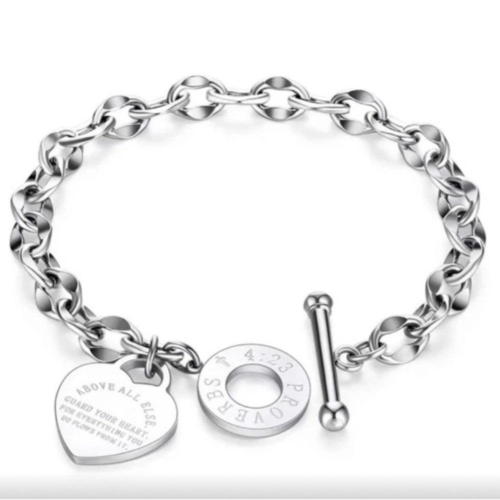 NIP Stainless Steel Heart Engraved Toggle Clasp Titanium Steel Chain Bracelet
